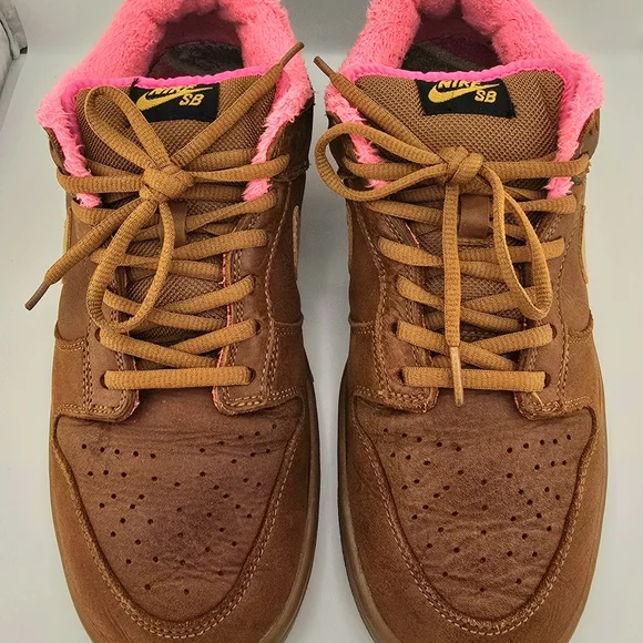 2007 Nike SB Premium Dunk Low Gibson Guitar Case Men's Size 9.5